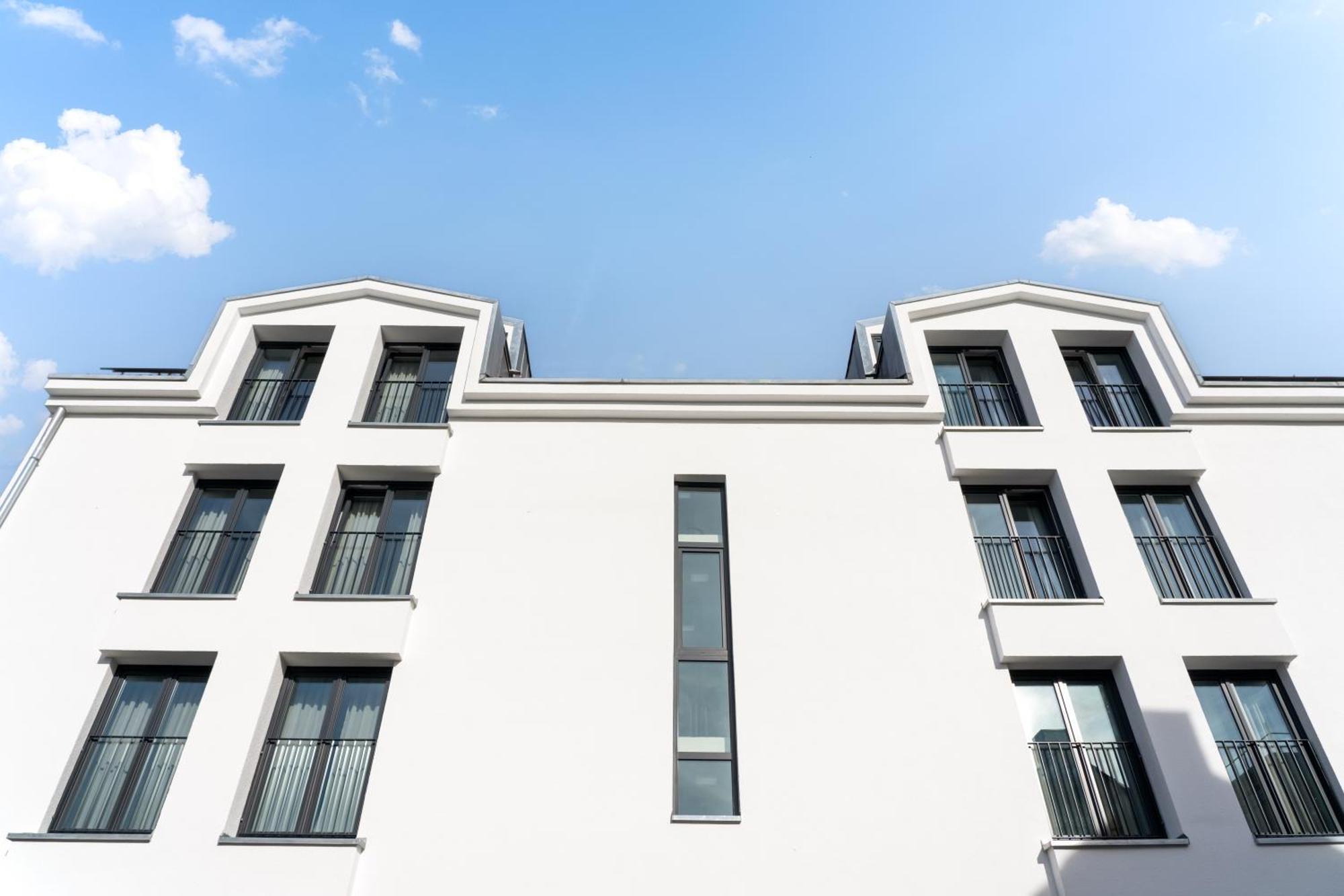 Hotel Uhu Garni Кьолн Екстериор снимка